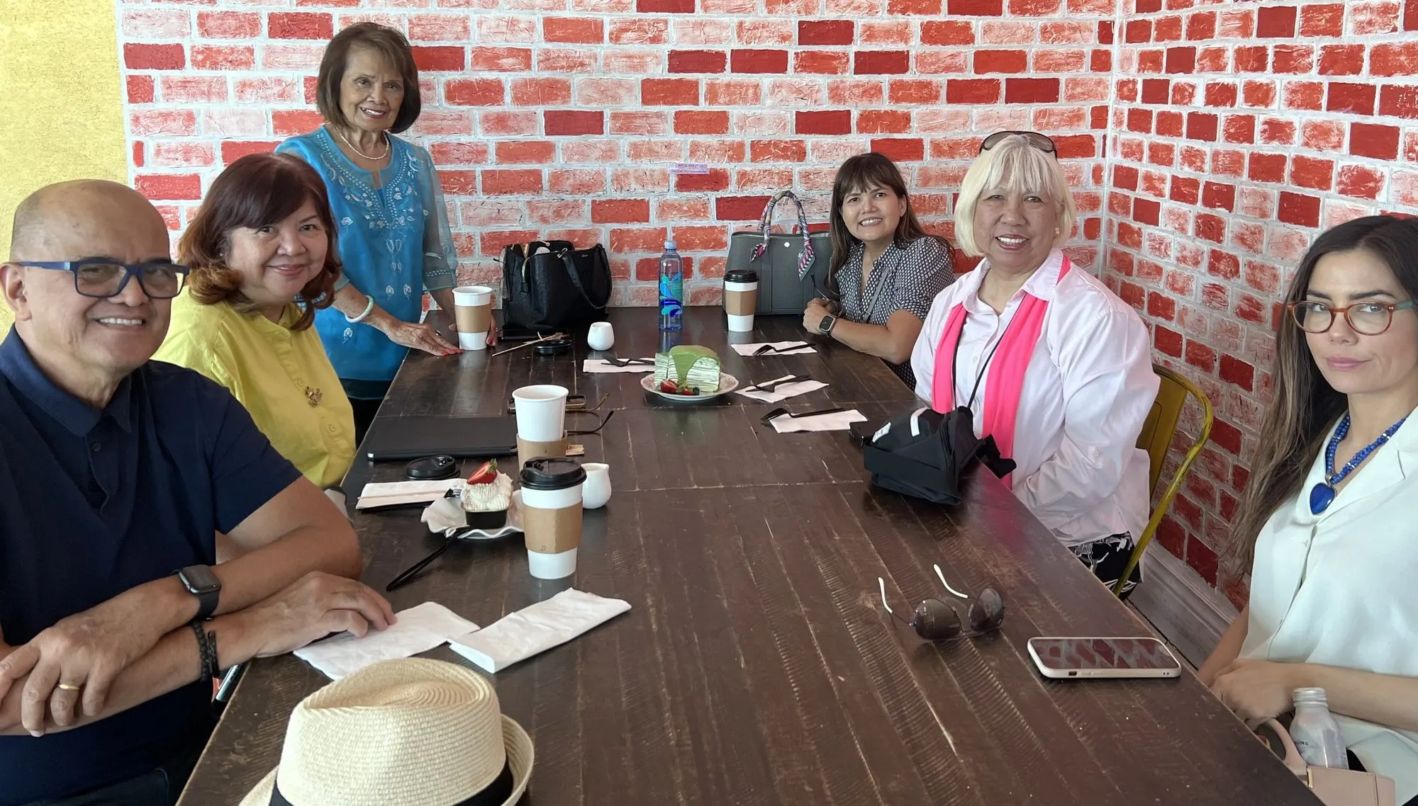 A planning meeting around the table
